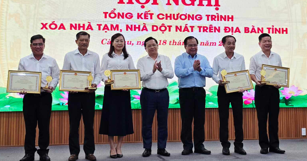 Xóa nhà tạm, Cà Mau không quên 'chuyện nhỏ' sau nhà