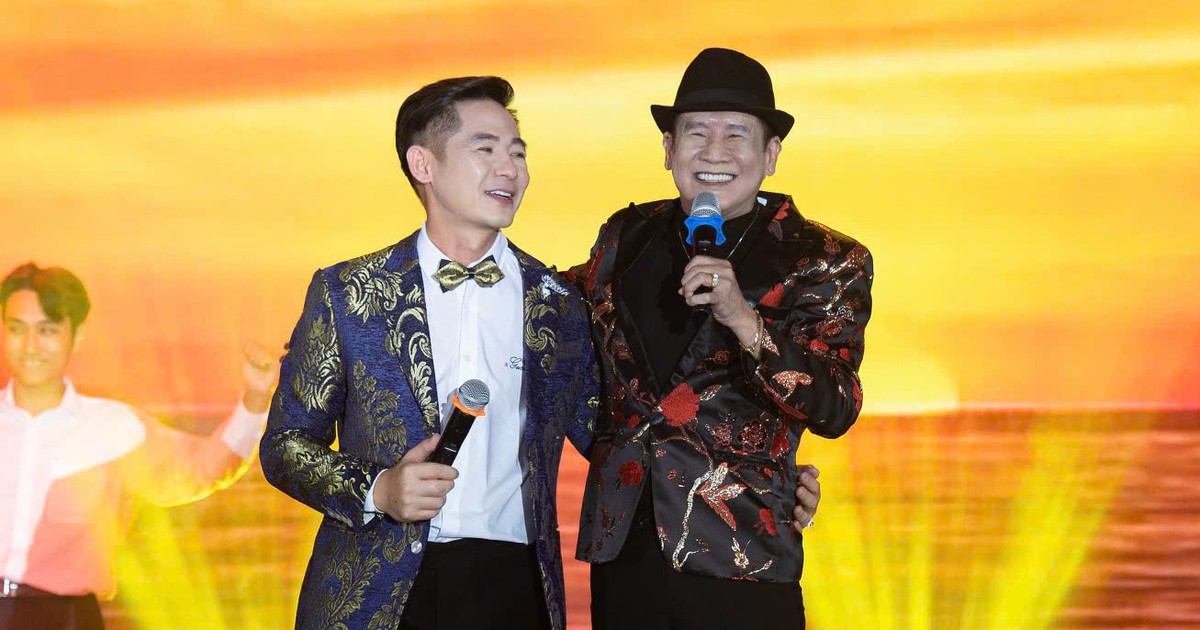 Tuấn Vũ bất ngờ xuất hiện hỗ trợ liveshow của ca sĩ Nguyễn Ngọc Khánh