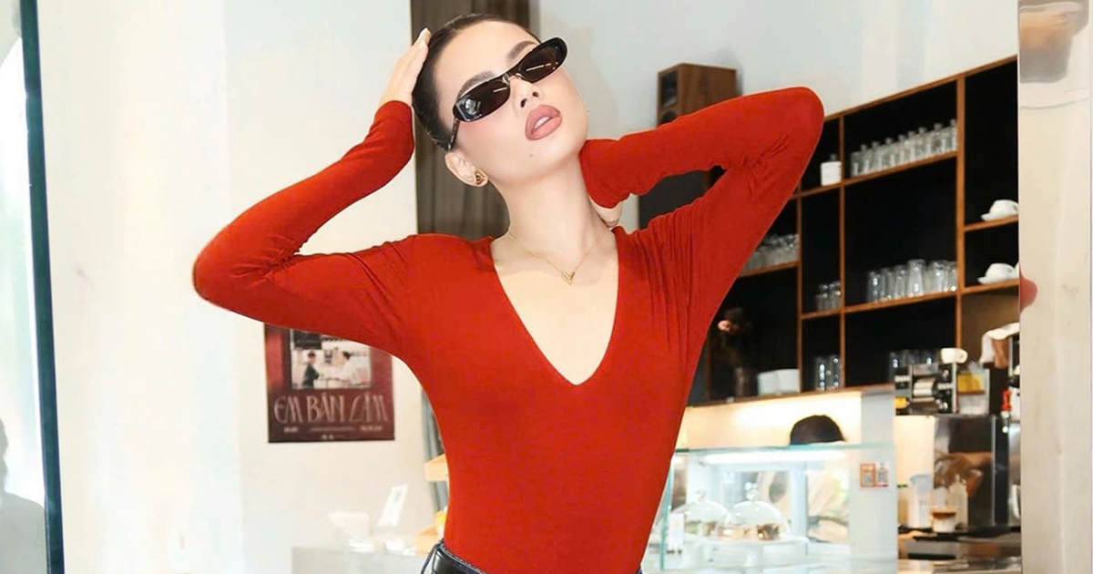 Quần jeans ống rộng, jeans ống loe là xu hướng denim hè
