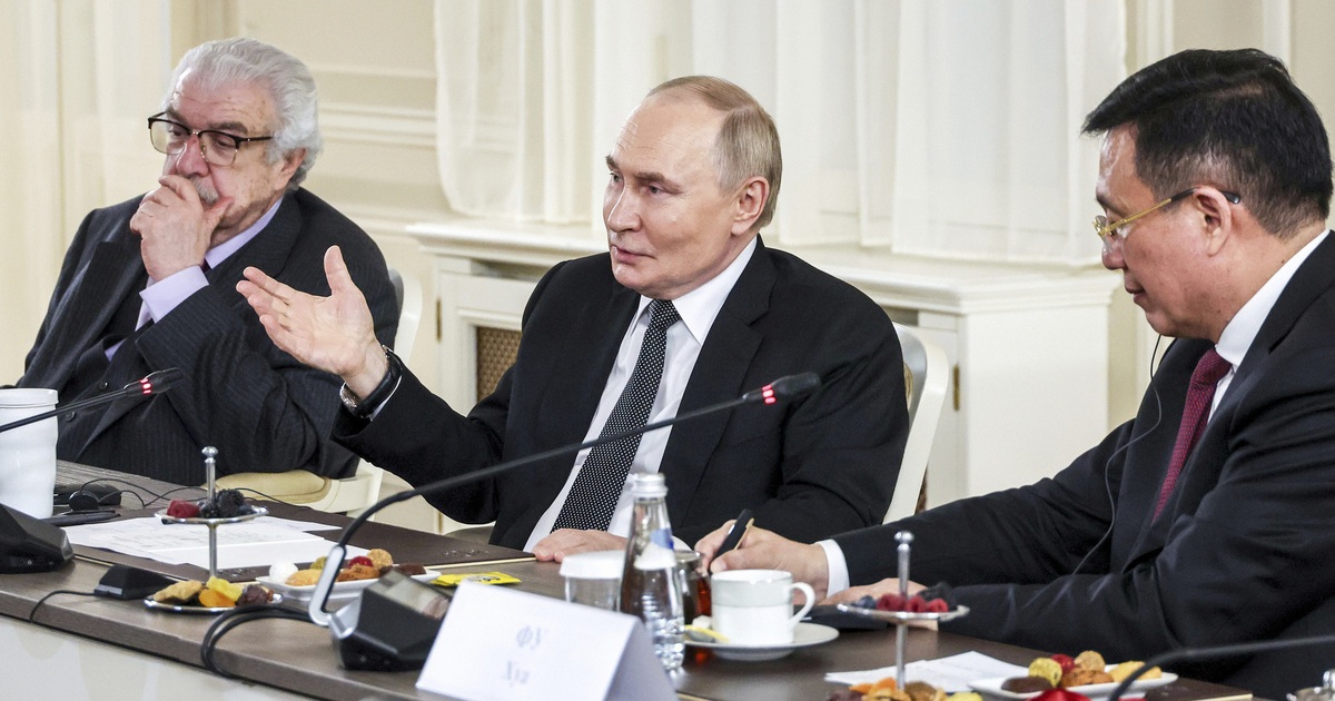 Mịt mờ giải ph&aacute;p cho xung đột ở Ukraine