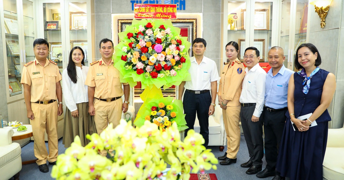 Cục CSGT: Báo Thanh Niên góp phần lan tỏa pháp luật giao thông đến gần người dân