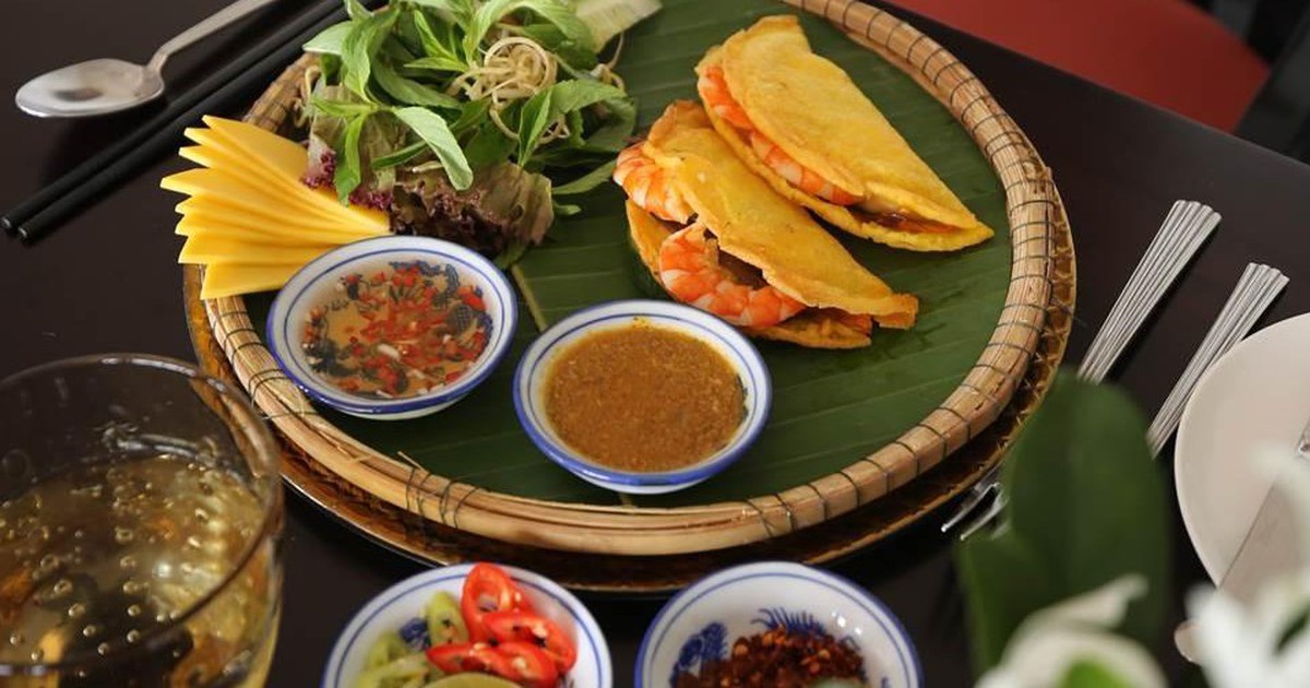 Thưởng thức đặc sản địa phương tại các khách sạn và khu nghỉ dưỡng