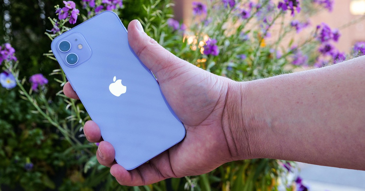 Apple hồi sinh màu sắc sang trọng trên iPhone 17