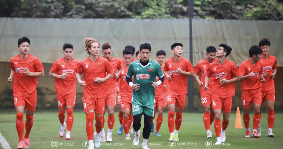 U.23 Việt Nam xuất hiện nhân tố ‘lạ’, Đình Bắc tái xuất: Vĩ Hào lỡ cơ hội lớn
