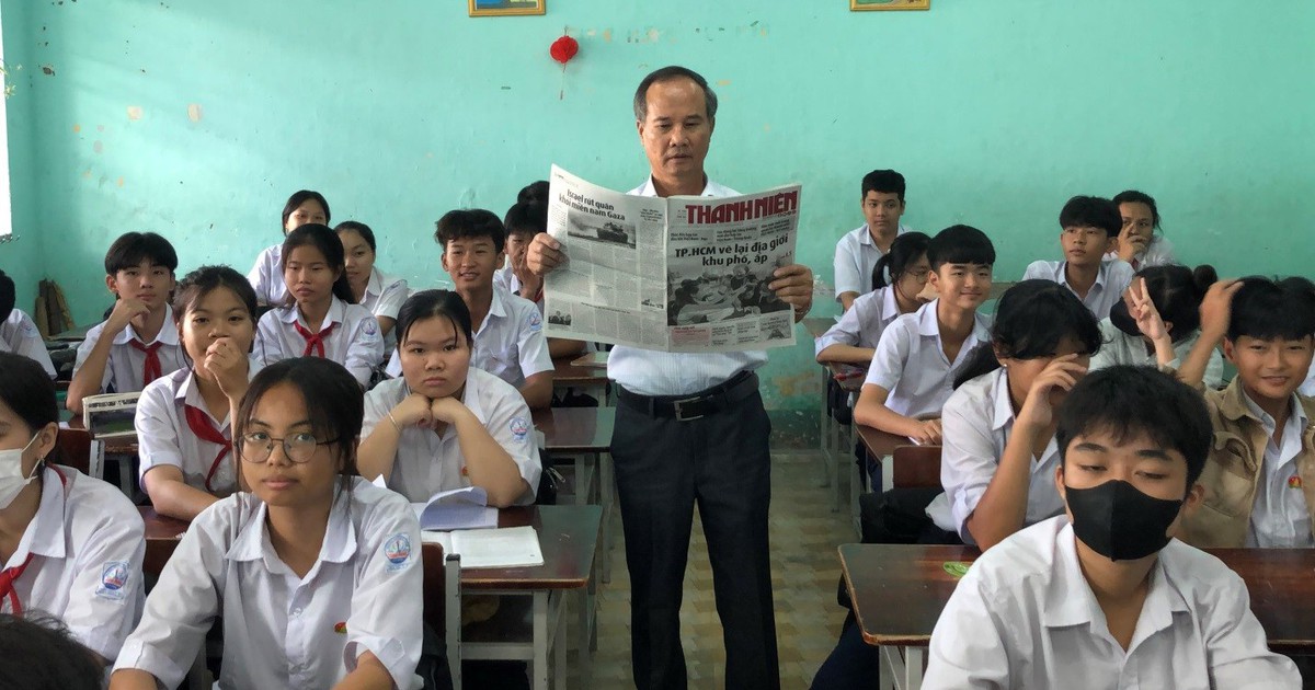 Đọc Báo Thanh Niên, thêm động lực 'trồng người'