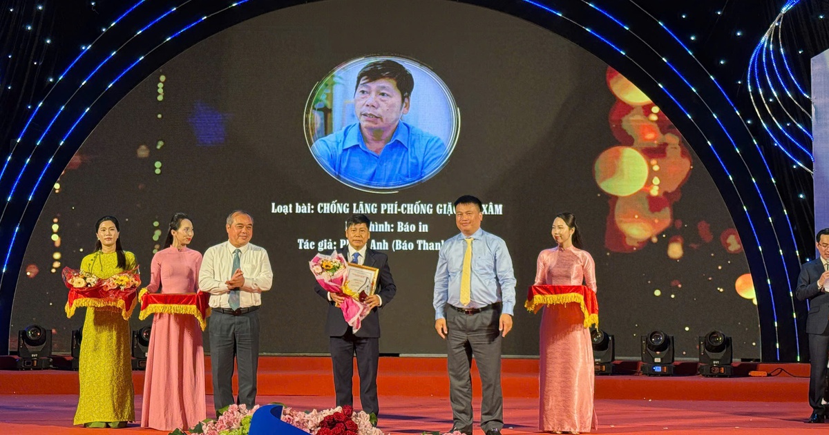 Loạt bài ‘Chống giặc nội xâm’ đoạt giải báo chí Quảng Ngãi