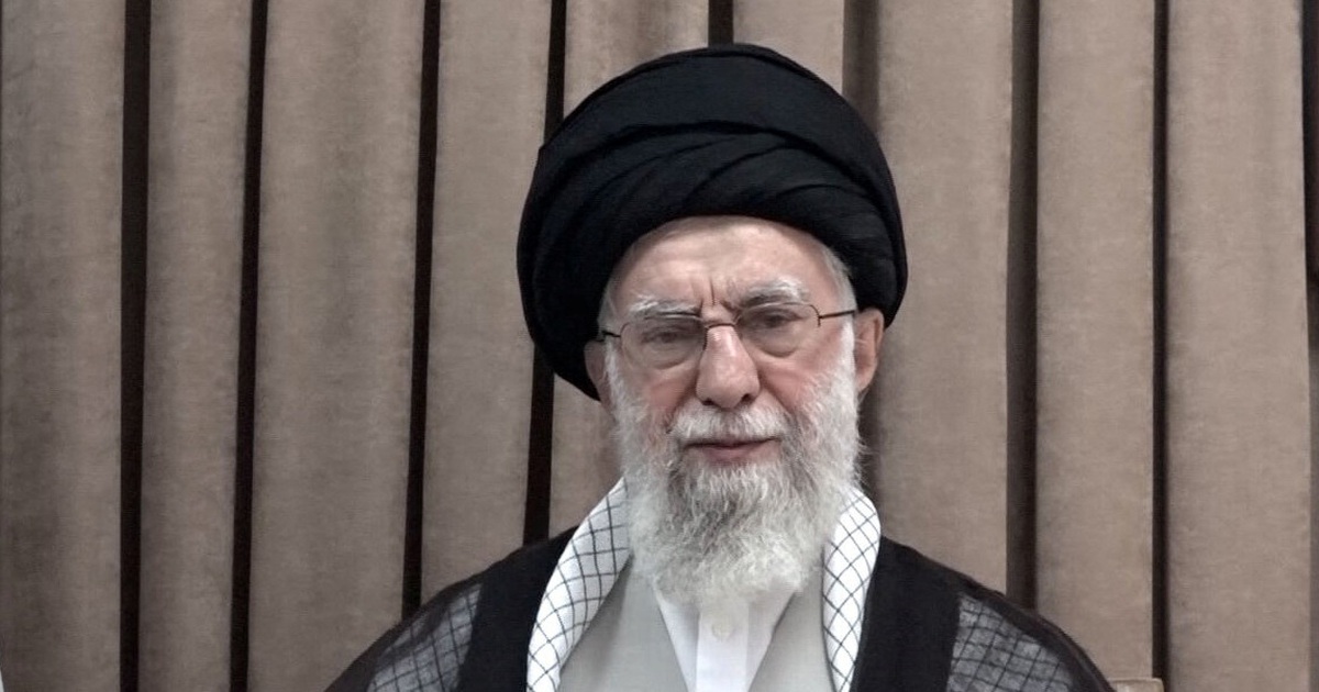 Lãnh tụ tối cao Iran trú trong hầm ngầm, chọn người kế nhiệm?