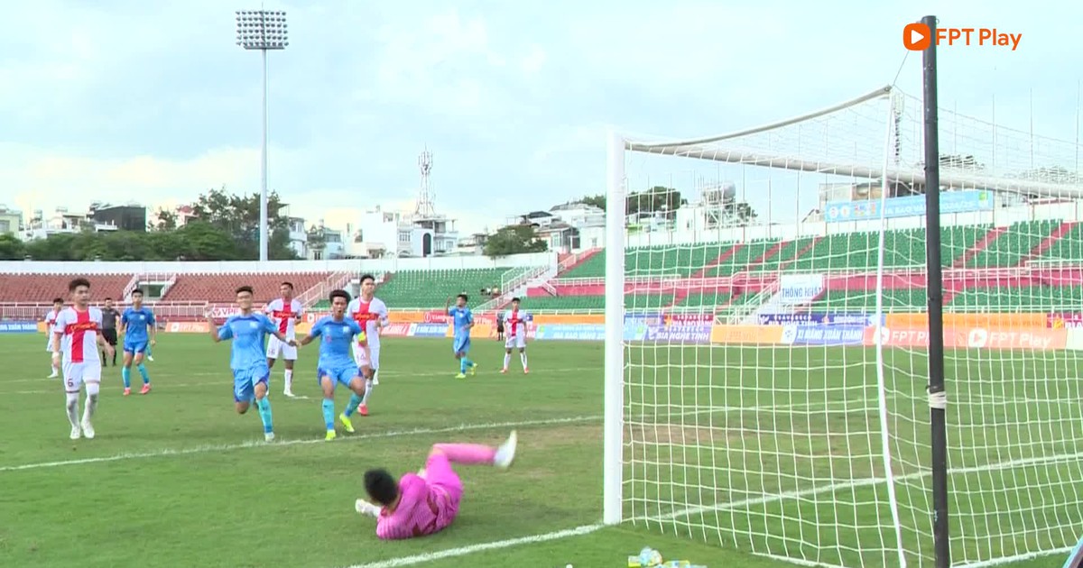 Highlight CLB Trẻ TP.HCM 3-1 CLB Khánh Hòa: Đội chủ nhà về thứ tư | Vòng 22 giải hạng nhất 2024-2025