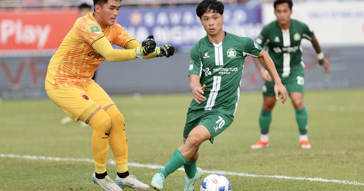 Công Phượng giúp CLB Bình Phước giành vé play-off, hồi hộp chờ V-League kết thúc