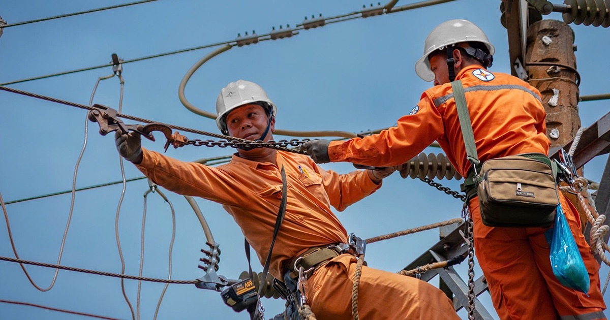 EVNCPC chủ động đảm bảo cung ứng điện mùa nắng nóng