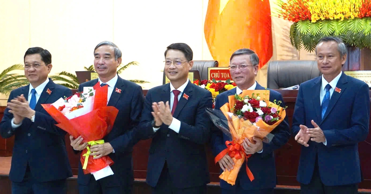 Chủ tịch UBND TP.Đà Nẵng Lê Trung Chinh nghỉ hưu trước 6 năm