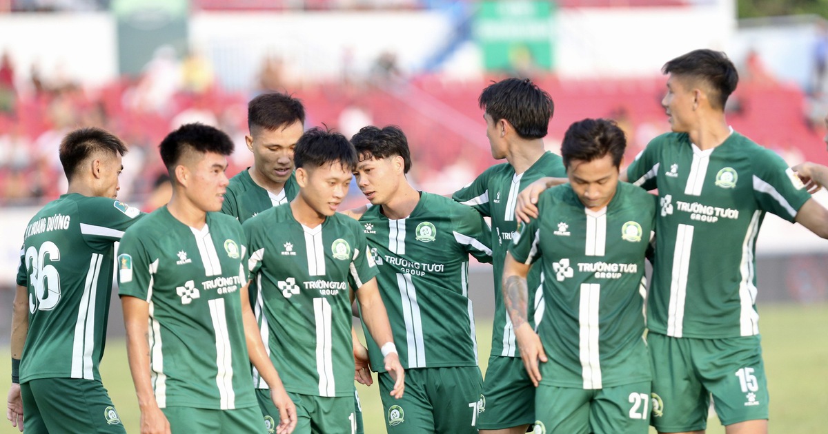 CLB Bình Phước: Công Phượng quyết thêm suất V-League cho bóng đá miền Nam