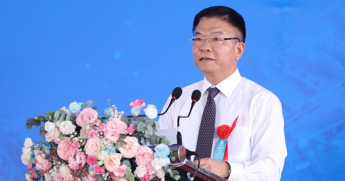 Khởi công tổ hợp dự án thép xanh gần 100.000 tỉ ở Nam Định