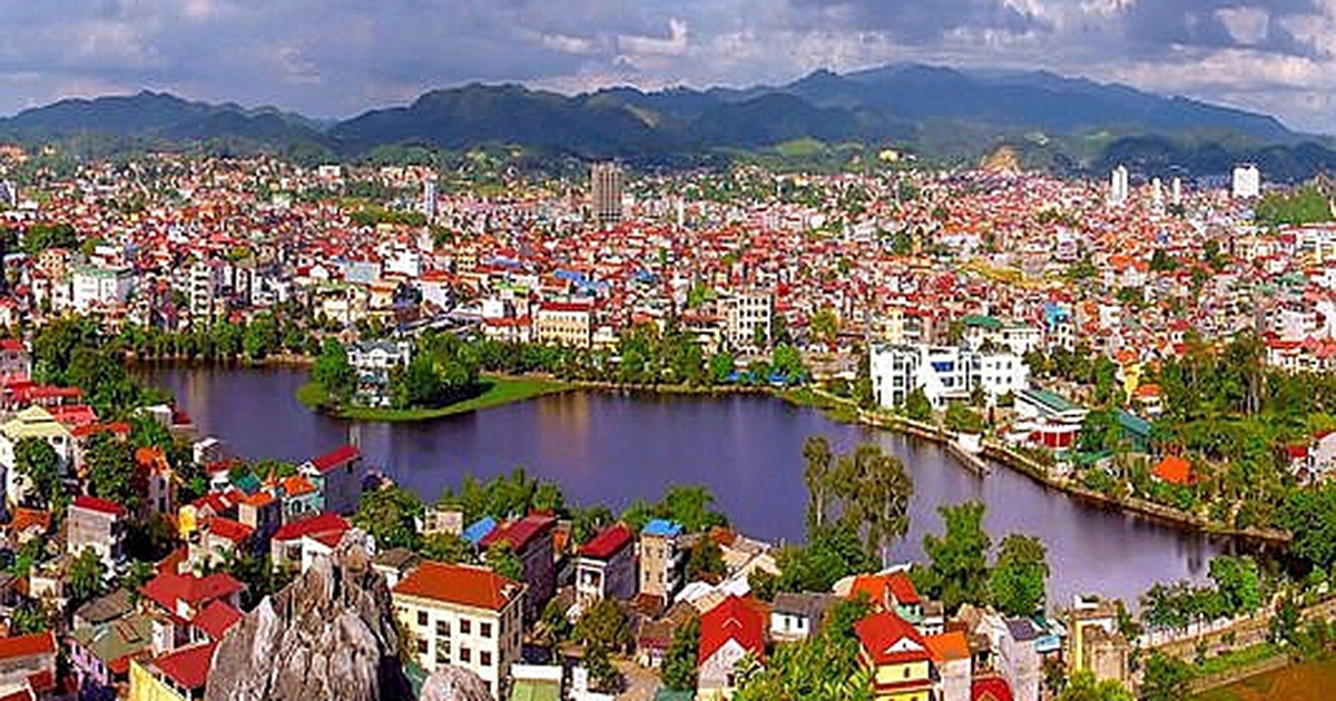 Chủ tịch, phó chủ tịch 65 xã, phường mới của Lạng Sơn