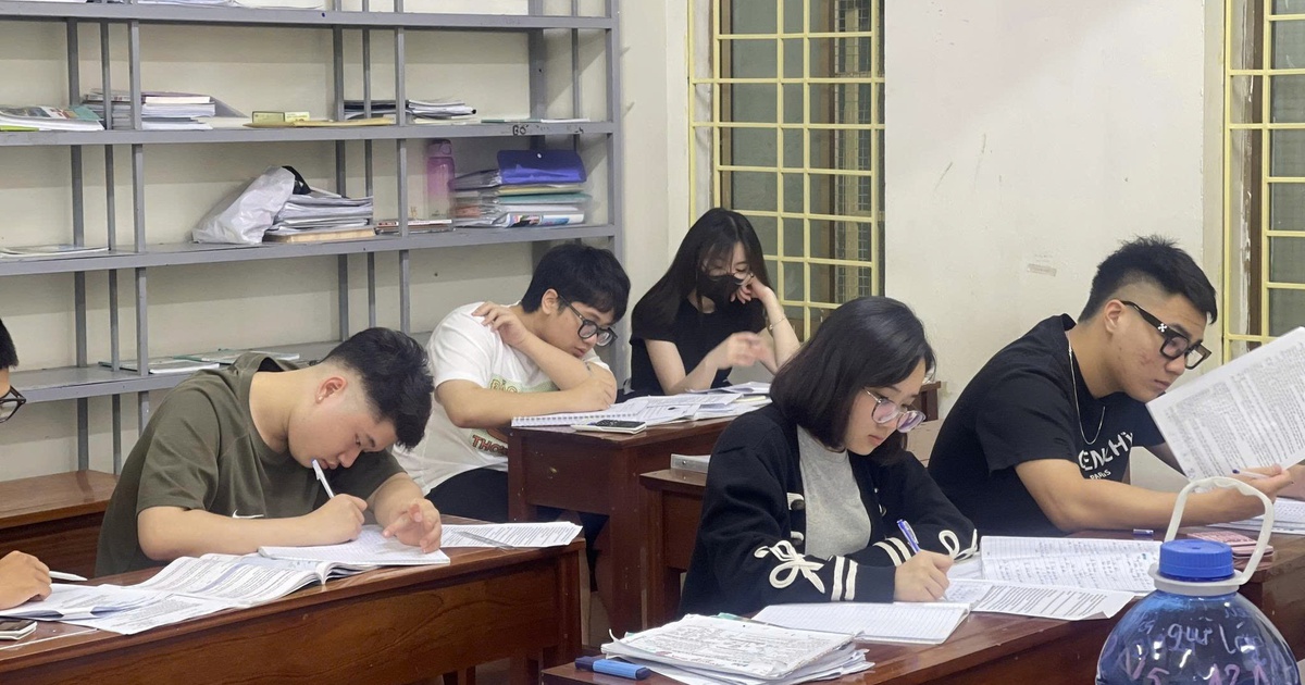'Lo từ A đến Z' cho sĩ tử thi tốt nghiệp THPT