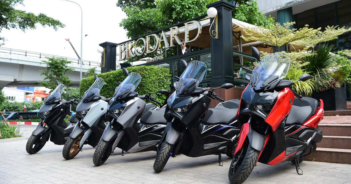 Yamaha XMAX 300: Mẫu maxi-scooter hiện đại, cân cả tốc độ, tiện nghi và công nghệ