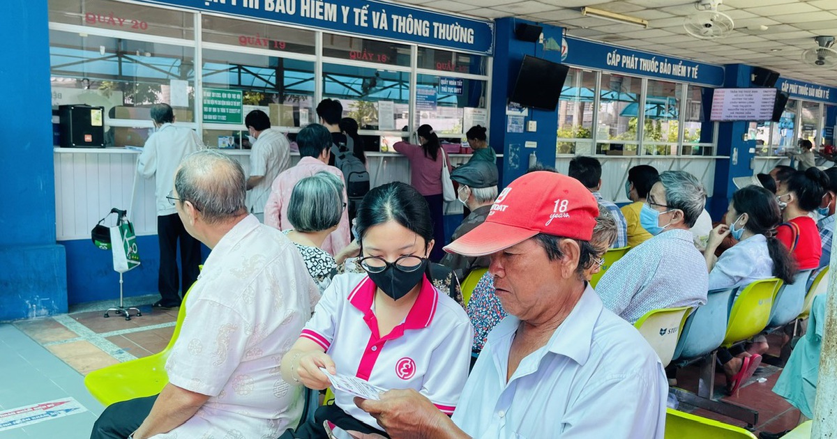 2 lưu ý khi nộp tiền tham gia bảo hiểm xã hội, bảo hiểm y tế
