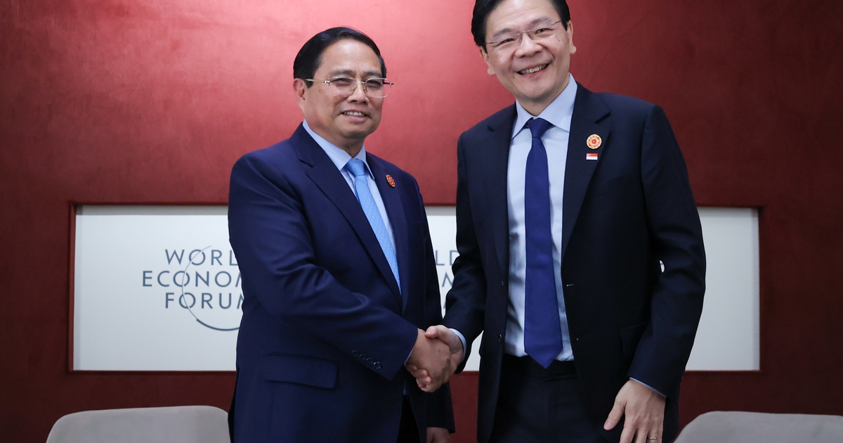 Thủ tướng Phạm Minh Chính gặp lãnh đạo các nước bên lề WEF