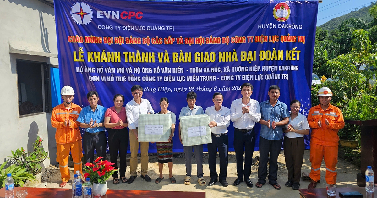 Khánh thành nhà đại đoàn kết do EVNCPC hỗ trợ tại H.Đakrông (Quảng Trị)