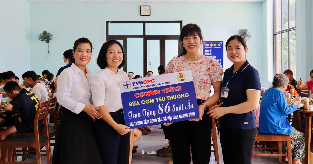 Nữ công PC Quảng Bình chia sẻ yêu thương nhân Ngày Gia đình Việt Nam