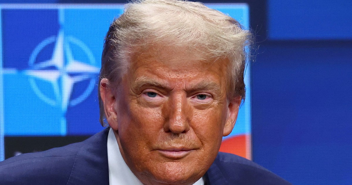 Ông Trump ca ngợi lệnh ngừng bắn vì Israel - Iran 'đánh nhau đủ rồi'