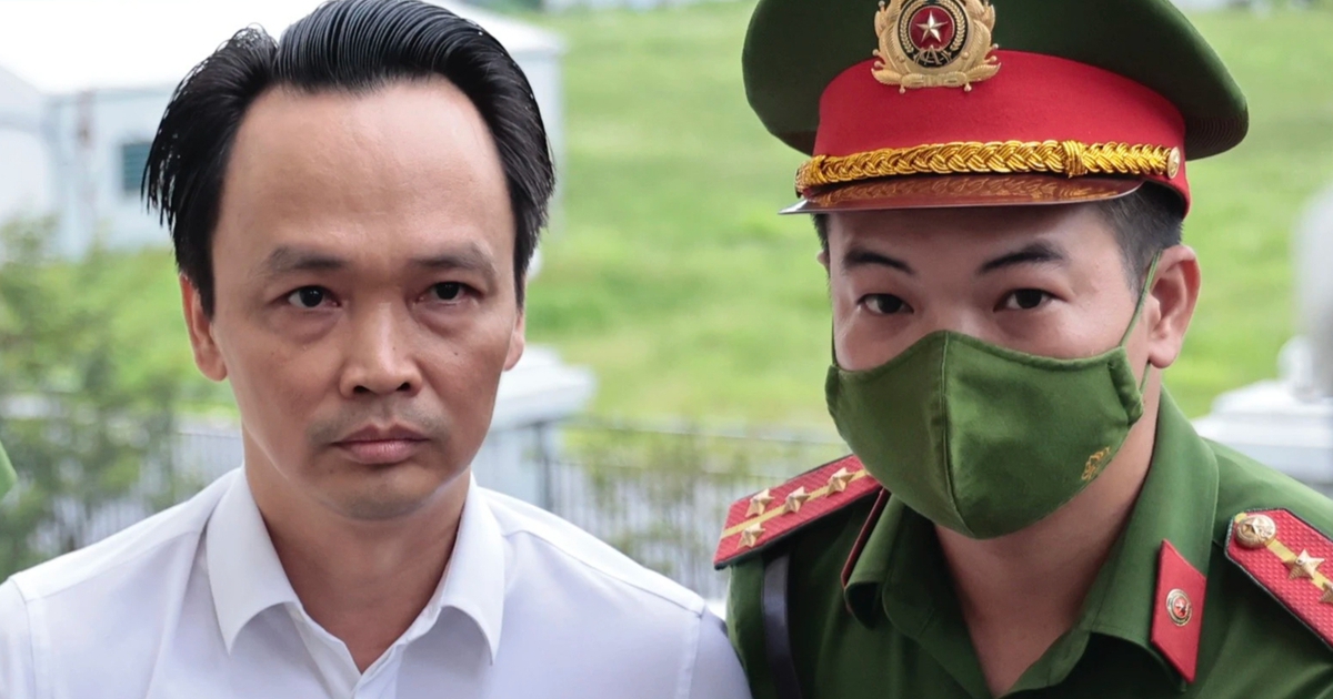 Ông Trịnh Văn Quyết được giảm 14 năm tù, em gái được trả tự do tại tòa
