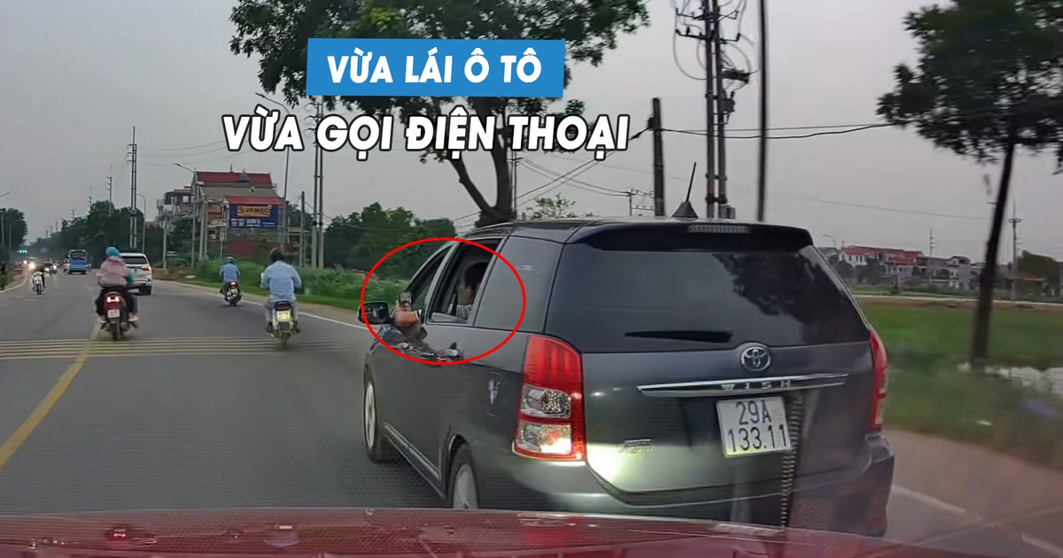 Tài xế vừa lái ô tô vừa 'video call' bằng điện thoại gây bức xúc