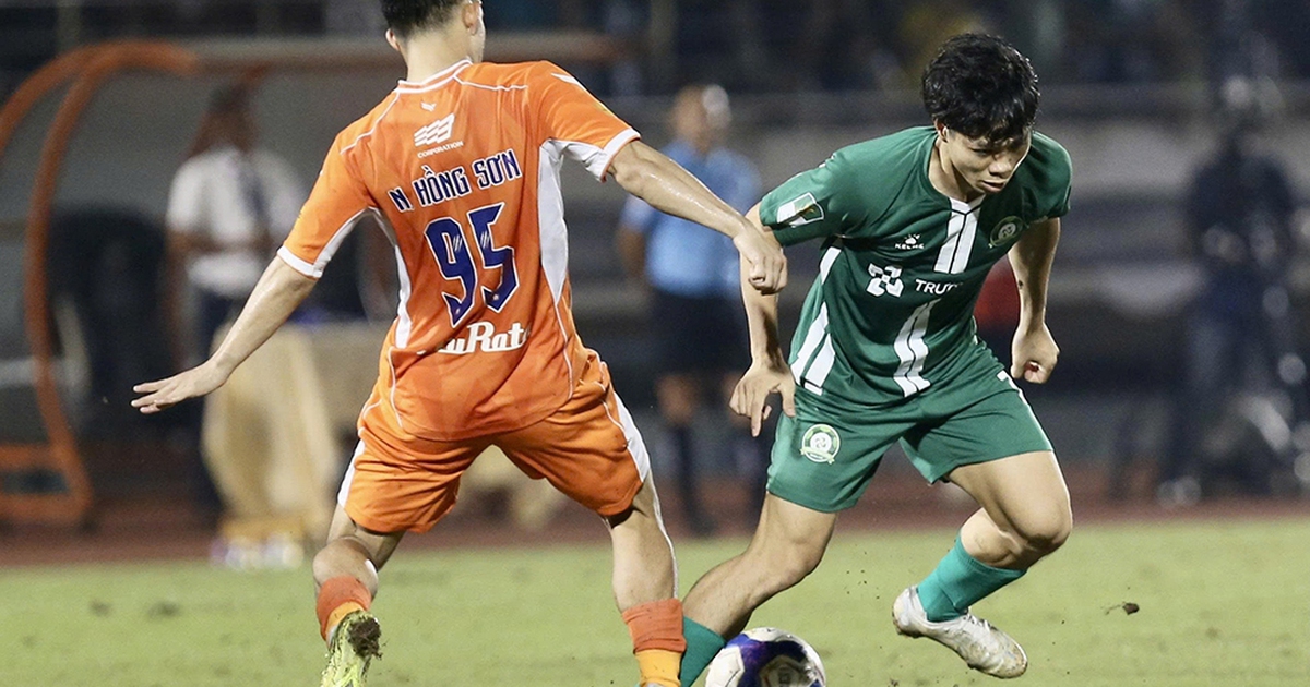 Đà Nẵng không rớt hạng, Công Phượng chưa thể trở lại V-League: 10 tỉ đồng ‘cất trong két’
