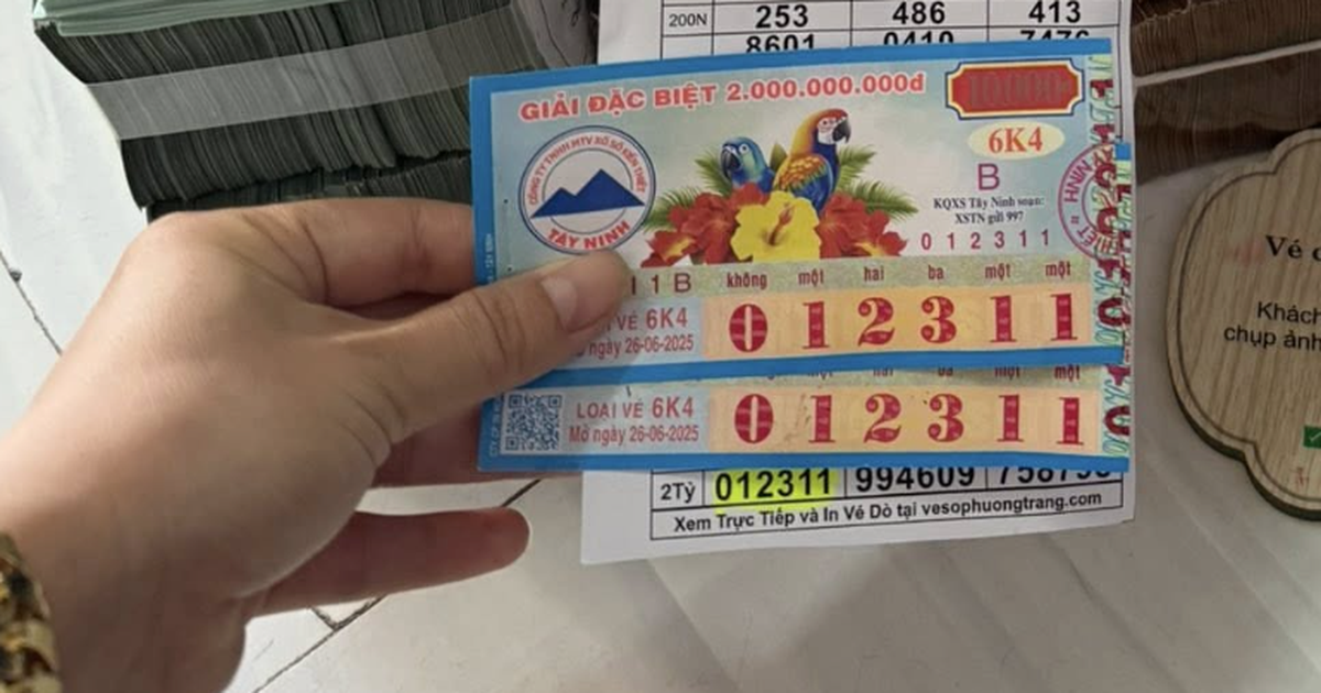 Trúng an ủi chưa lâu, lại trúng độc đắc: Người đàn ông dự định mua nhà