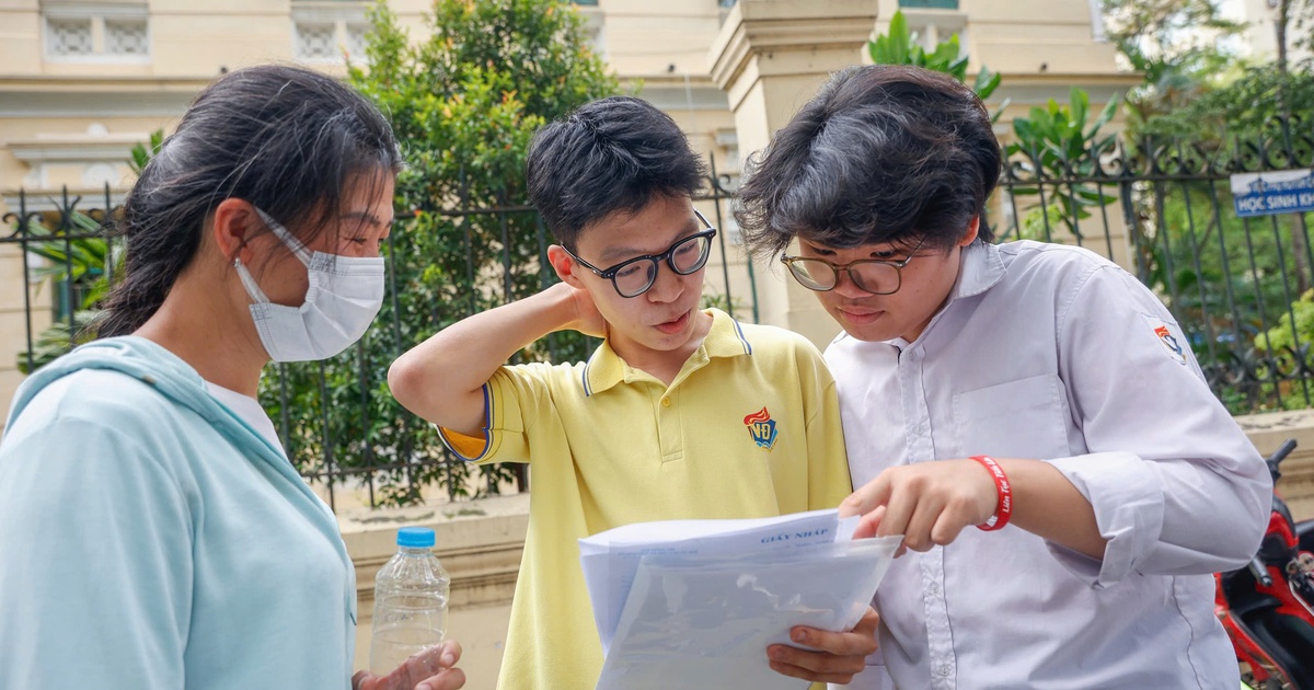 Vì sao đề thi tiếng Anh bị than là đề... 'chống đỗ đại học'?