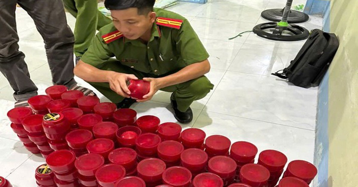 Kiên Giang: Phát hiện kho hàng mỹ phẩm làm đẹp da nghi hàng giả