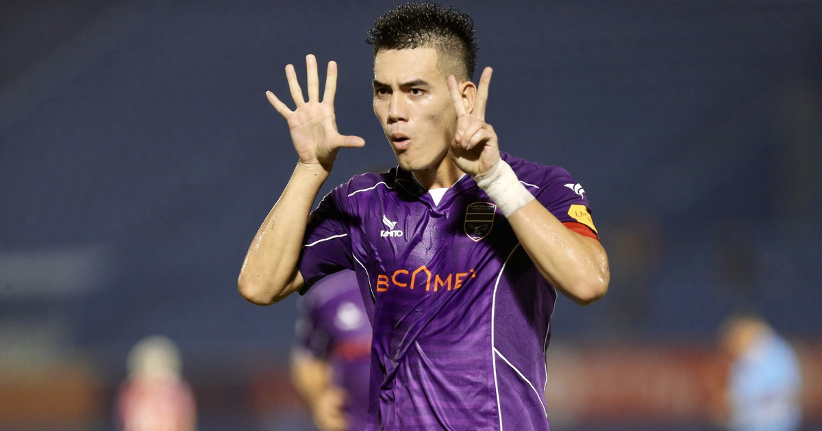 Tiến Linh mất ngôi đồng vua phá lưới V-League vì...