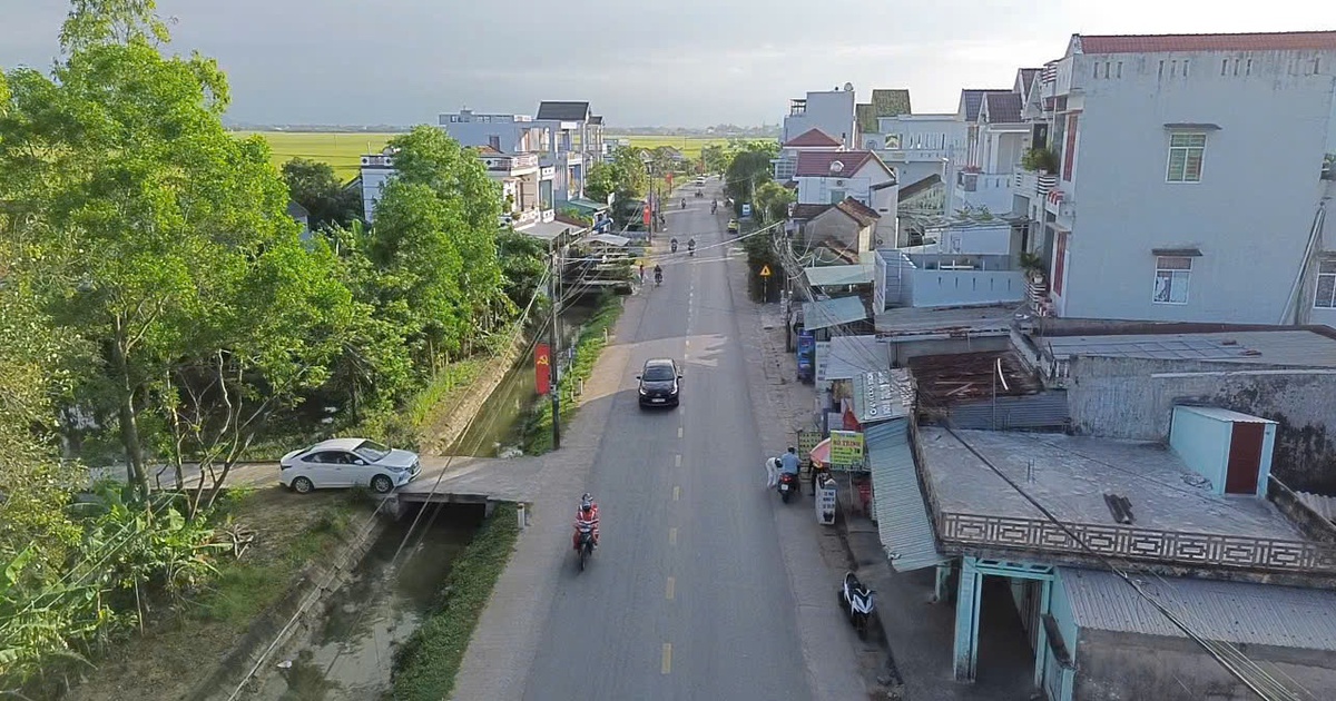 Phú Yên đề xuất hỗ trợ 1,6 triệu/tháng tiền đi lại cho cán bộ sau sáp nhập