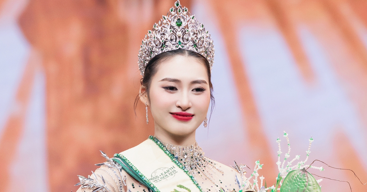 Thêm một cô gái vừa đăng quang hoa hậu