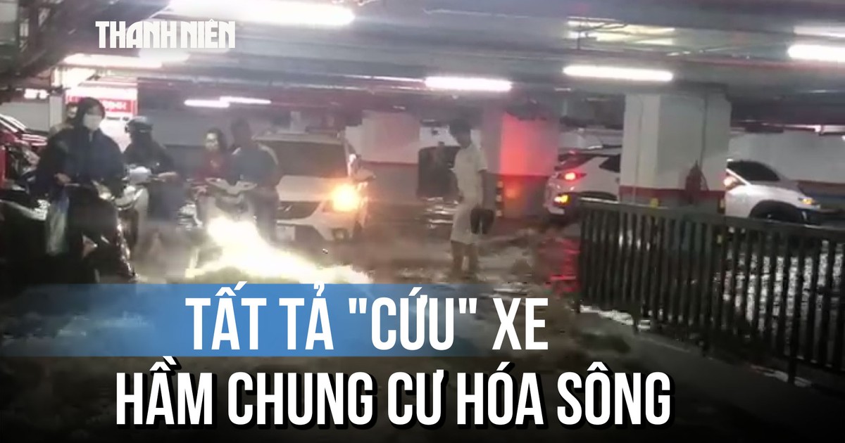 Nước mưa xối vào hầm, cư dân ở Hạ Long tất tả 'giải cứu' xe máy, ô tô
