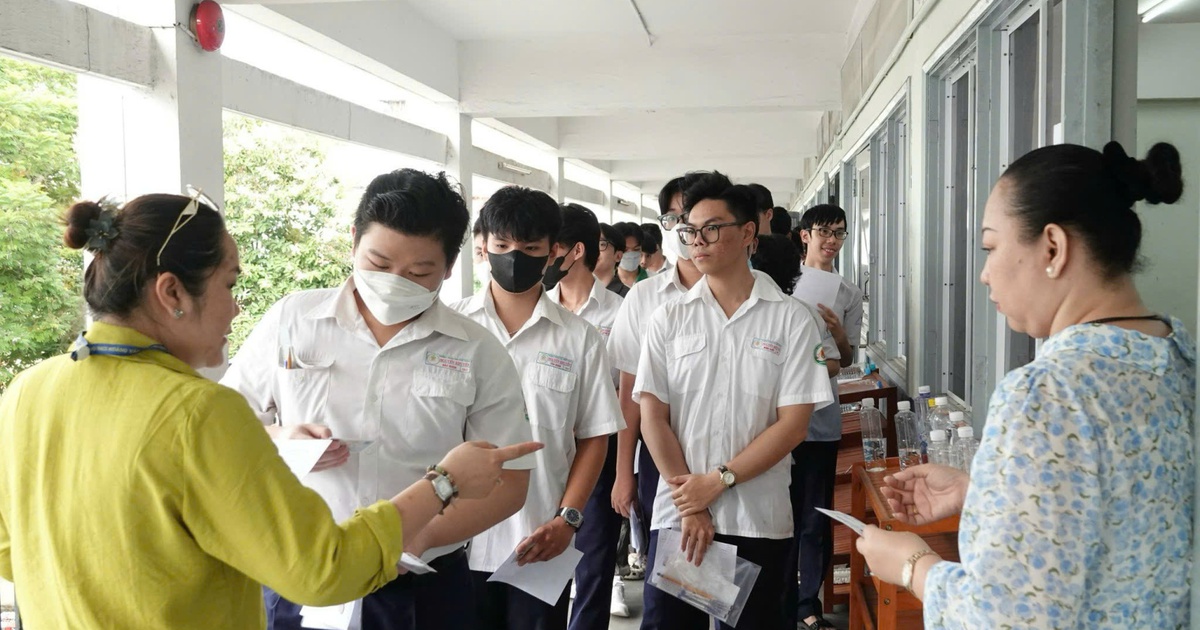 Bí quyết ôn thi tốt nghiệp THPT đạt điểm cao: Câu hỏi đọc hiểu văn bản truyện