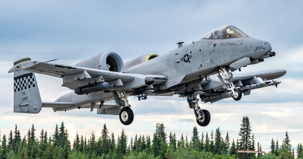 'Sát thủ diệt tăng’ A-10 sắp bị Mỹ loại biên?