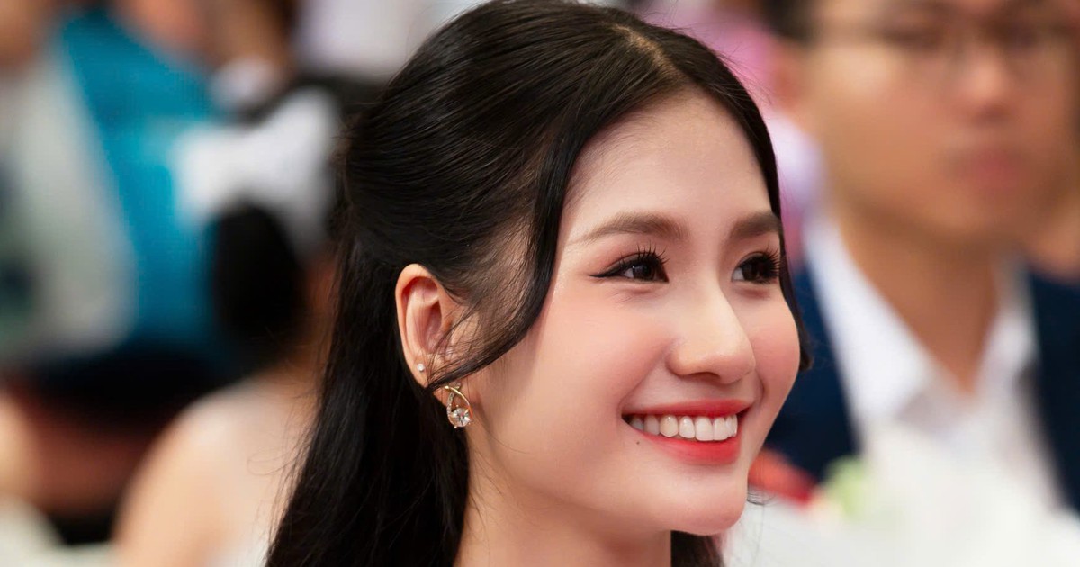 Hoa hậu Thanh Hà đưa 'Thành phố xanh, đẹp như trong tranh' đến bảo tàng