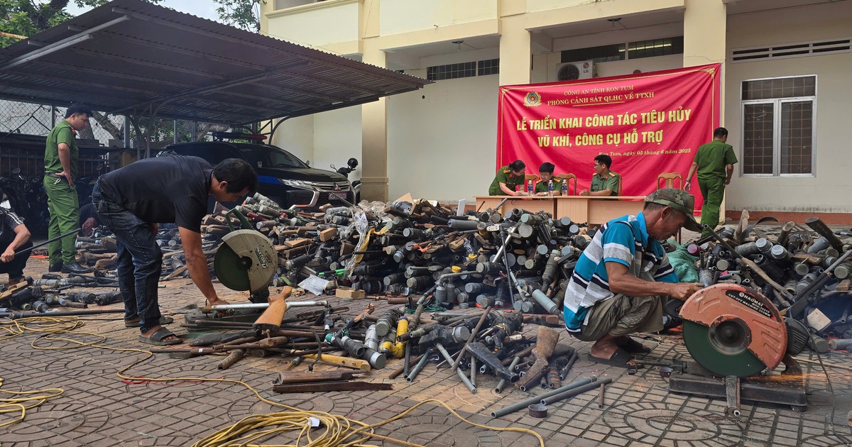 Kon Tum: Tiêu hủy hơn 1.000 khẩu súng và 12.000 viên đạn