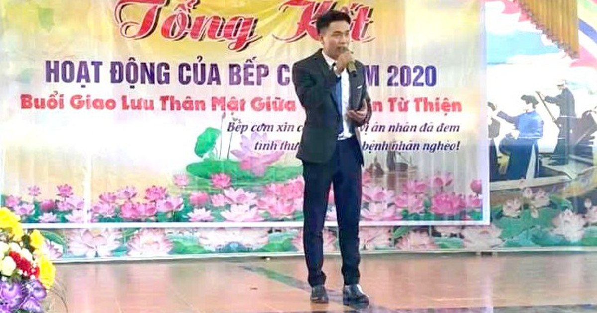Thầy giáo trẻ lan tỏa yêu thương qua âm nhạc