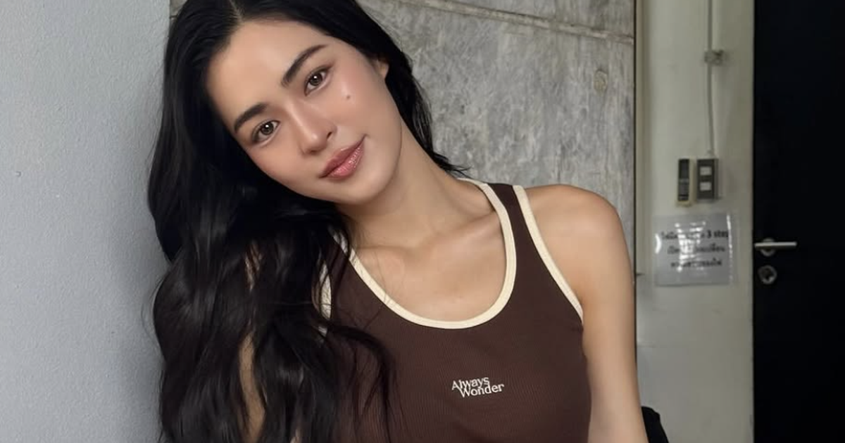 Đa dạng phong cách từ áo tank top