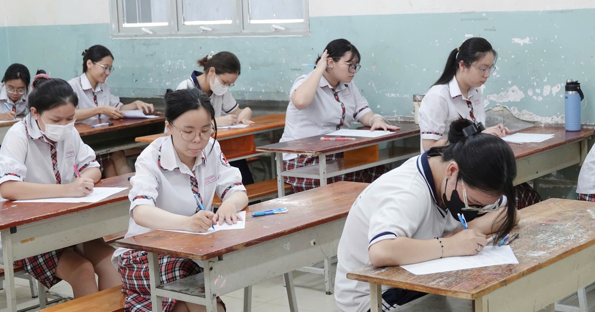 Bí quyết ôn thi tốt nghiệp THPT đạt điểm cao: Hóa học với dinh dưỡng, sức khỏe