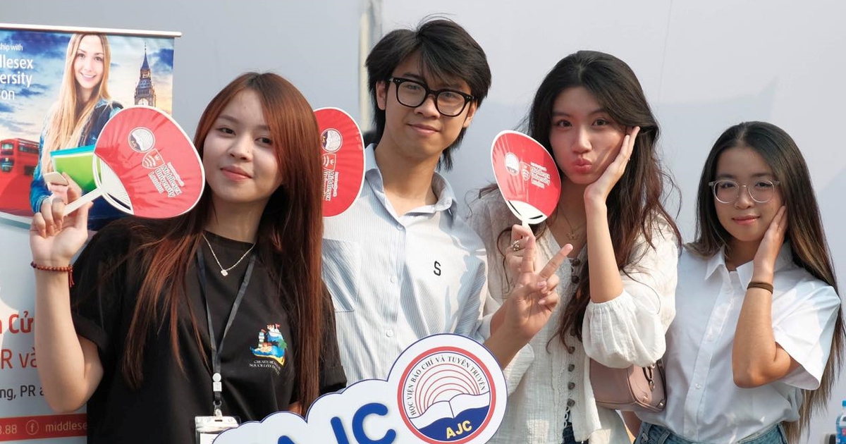 Bộ GD-ĐT lưu ý về tính 'thời điểm' khi không xét tổ hợp C00