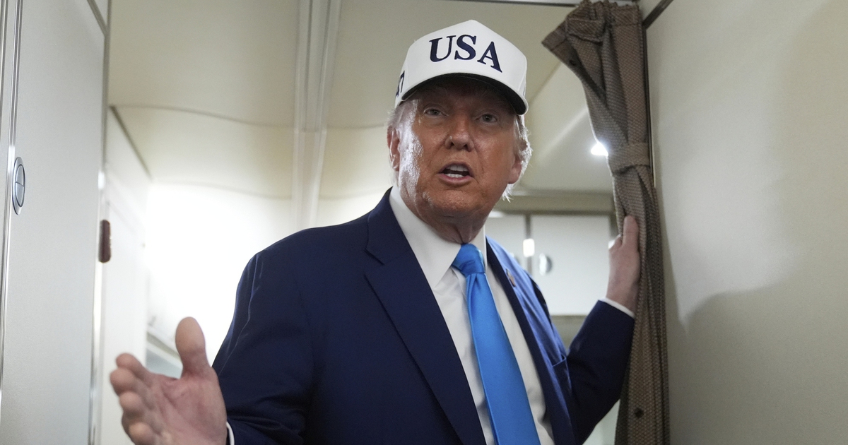 Ông Trump nói chiến dịch Mạng nhện giúp Nga có cớ tấn công Ukraine