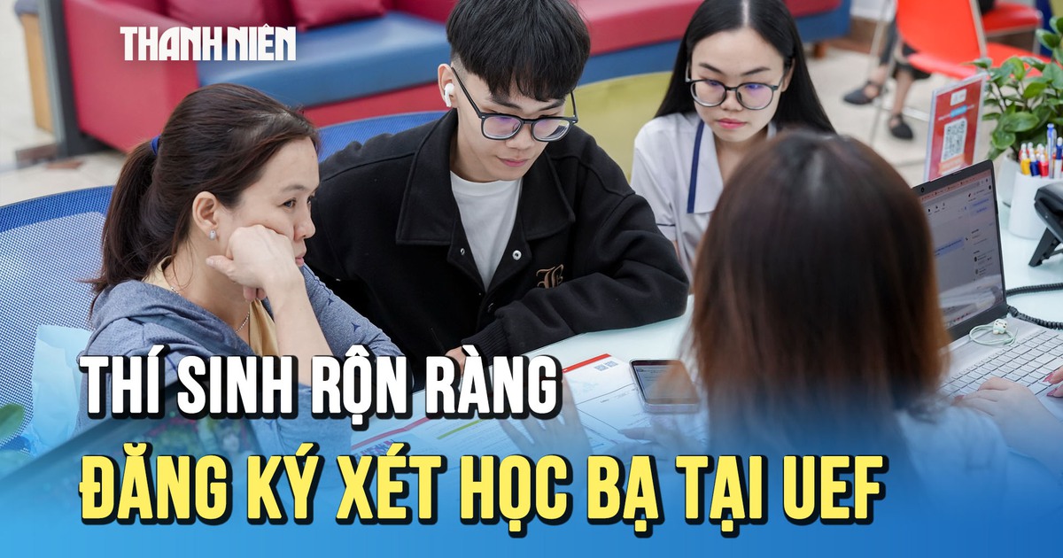Rộn ràng đăng ký xét học bạ và nhận nhiều học bổng hấp dẫn tại Trường ĐH Kinh tế - Tài chính TP.HCM