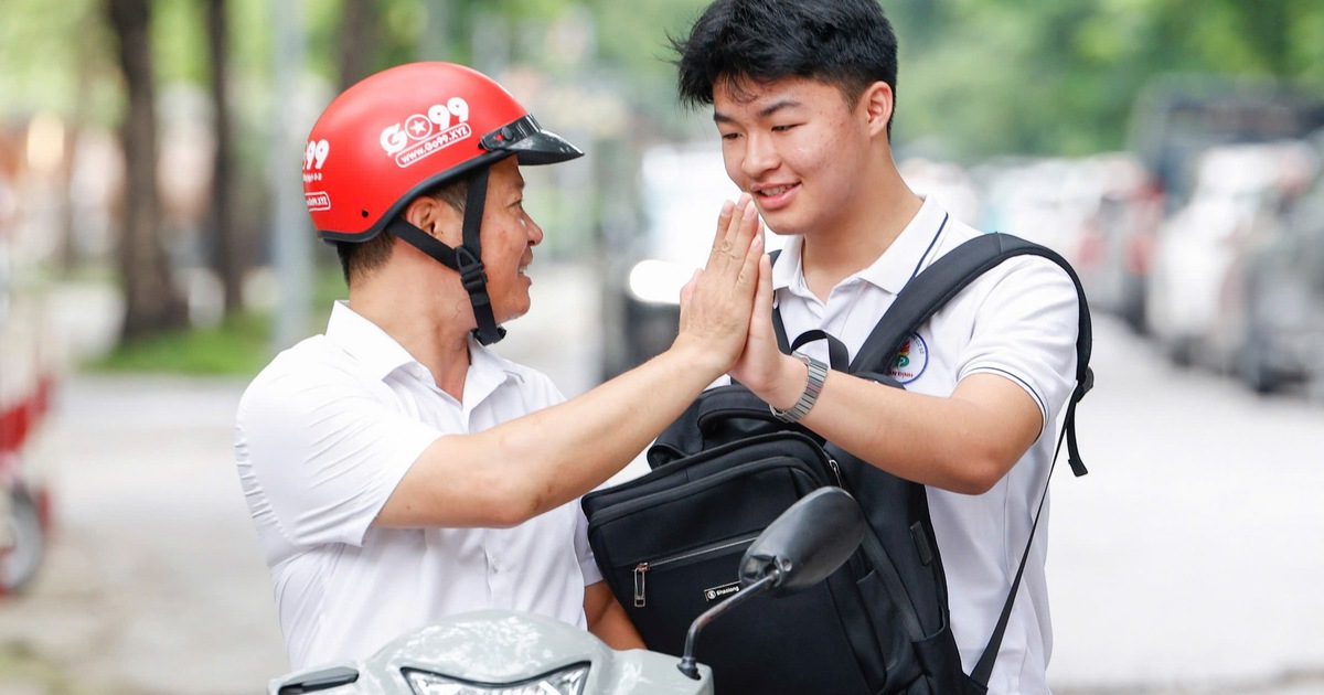 Đề thi môn ngữ văn vào lớp 10 của Hà Nội