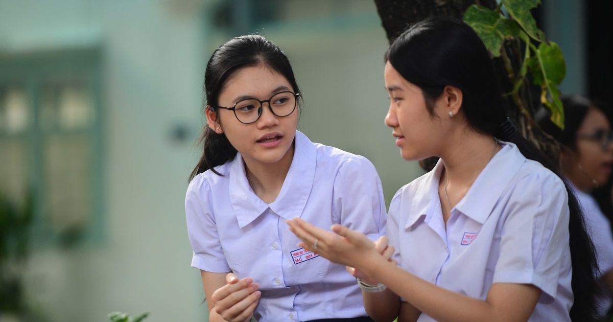 Thi lớp 10 TP.HCM: Đề chính thức môn toán