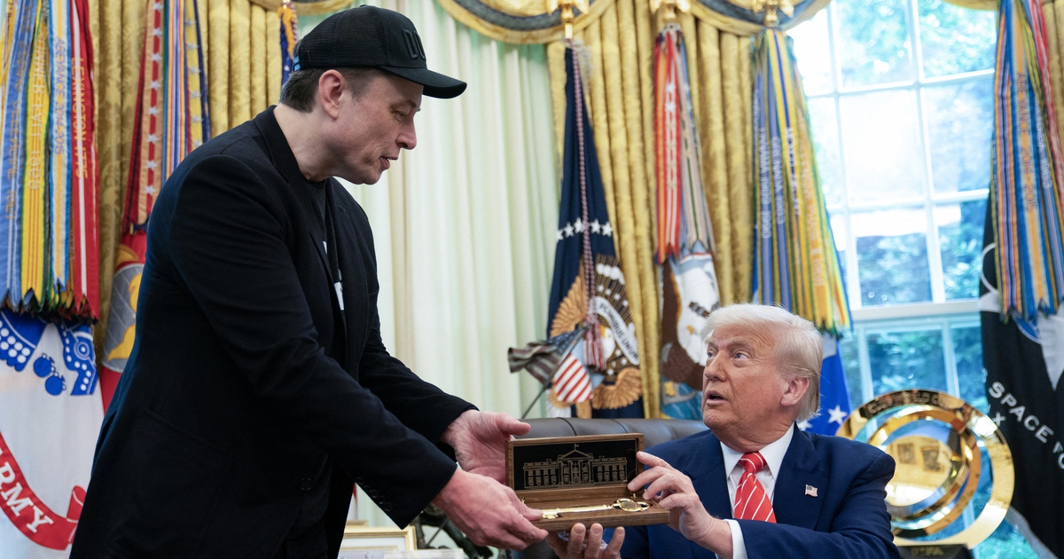 Quan hệ ‘tan hợp, hợp tan’ của Tổng thống Trump và tỉ phú Musk