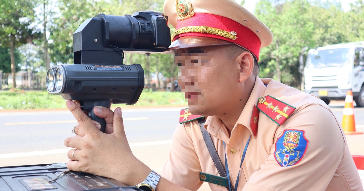 4 lỗi vi phạm luật giao thông khiến người đi xe máy dễ bị phạt nguội