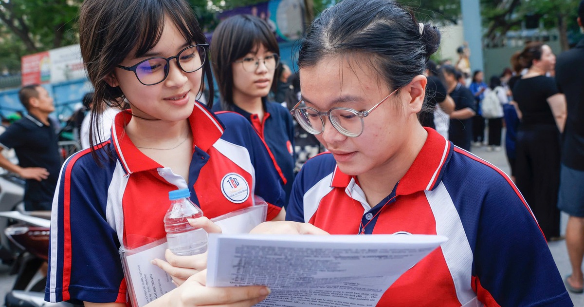 Gợi ý giải bài thi môn toán vào lớp 10 của Hà Nội